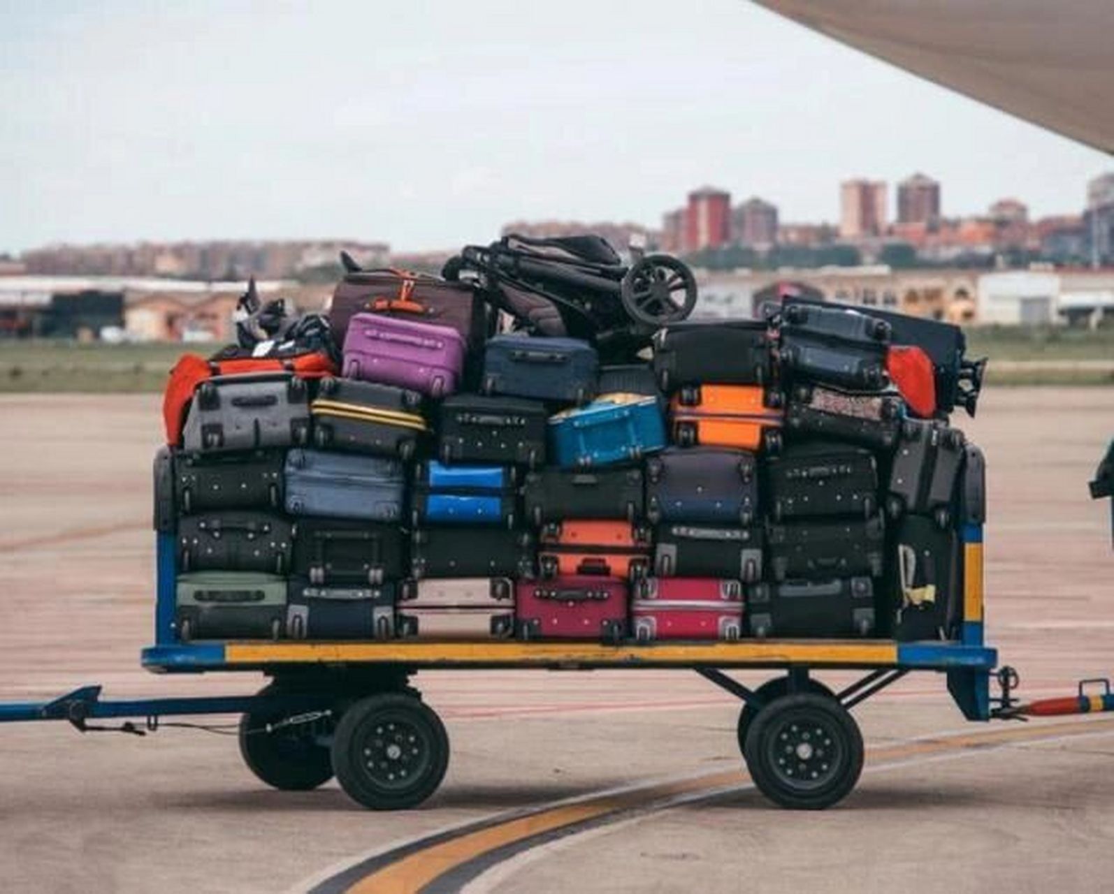 機(jī)場應(yīng)急指南 行李未及時(shí)托運(yùn)，可單獨(dú)托運(yùn)嗎？